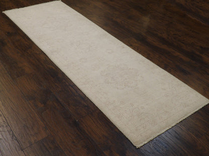 Oushak Chobie White Wash Natural-dye 2'6"x8'0" Hand-knotted Rug -w409