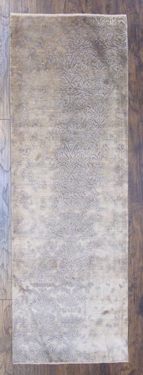 Transitional Damask 2'6"x8'0" Hand-knotted Rug -w443