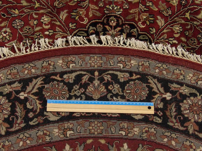 Fine Persian Tabriz 6'0"x6'0" Hand-knotted Rug -w456