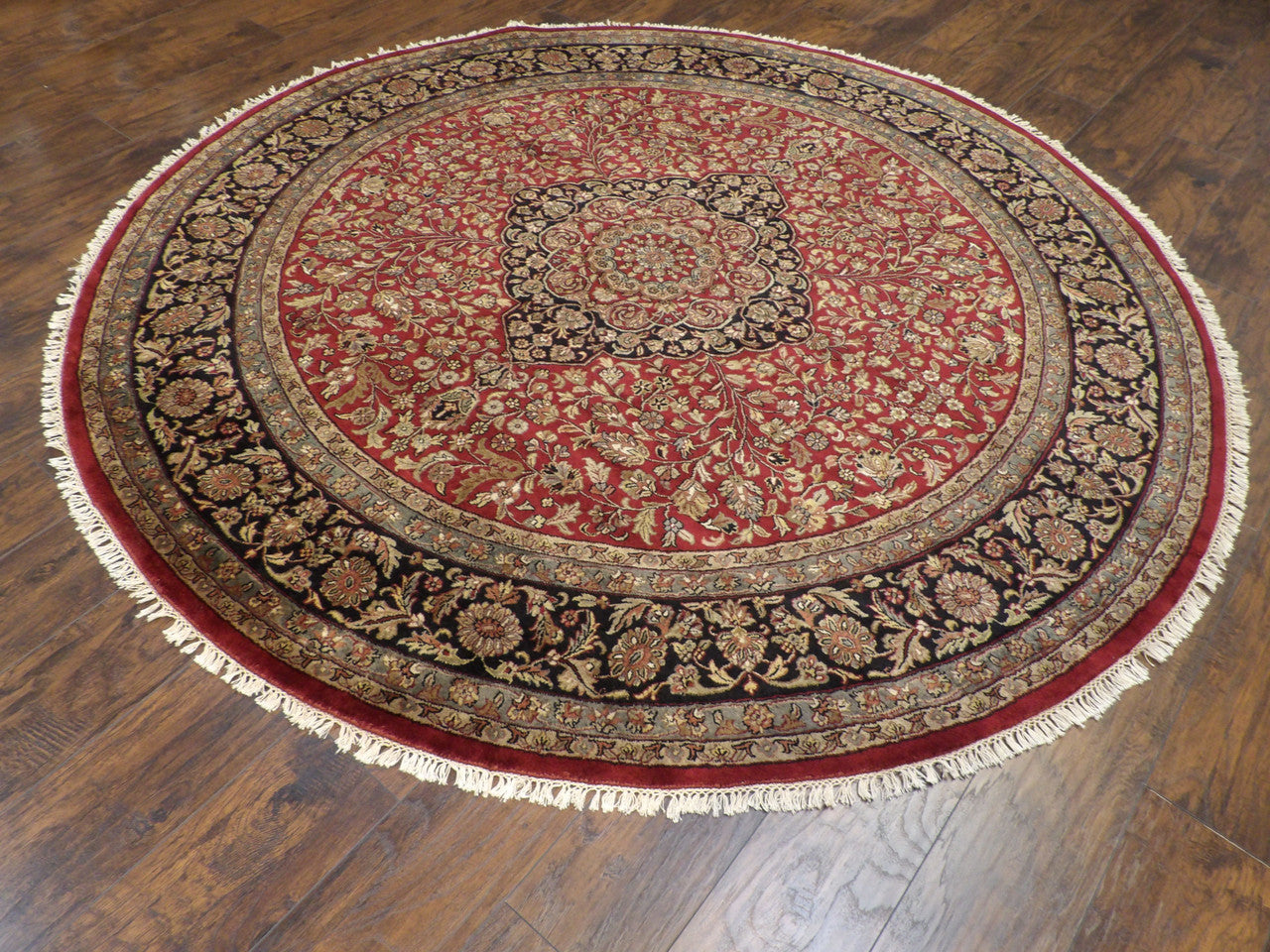Fine Persian Tabriz 8'0"x8'0" Hand-knotted Rug -w515