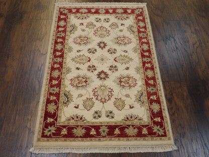 Agra Indo Chobie Hand knotted Wool Rug 2'8" x 4'0" - w530
