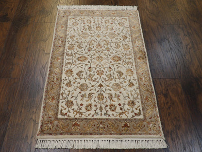 Fine Persian Kashan 2'0"x4'0" Hand-knotted Rug -w541