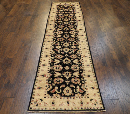 Oushak Chobie Natural-dye 2'6"x10'0" Hand-knotted Rug - w575
