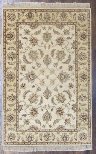 Indo Chobie Natural-dye 4'0x6'0" Hand-knotted Rug -w620