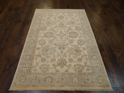 Oushak Chobie White Wash 4'0"x6'0" Hand-knotted Rug -w624