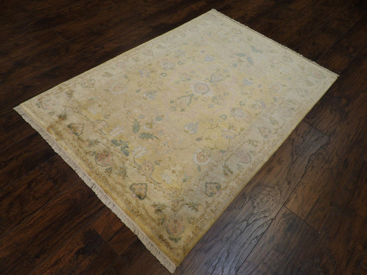 Fine Silk Kashan 4'0"x6'0" Hand-knotted Rug -w625