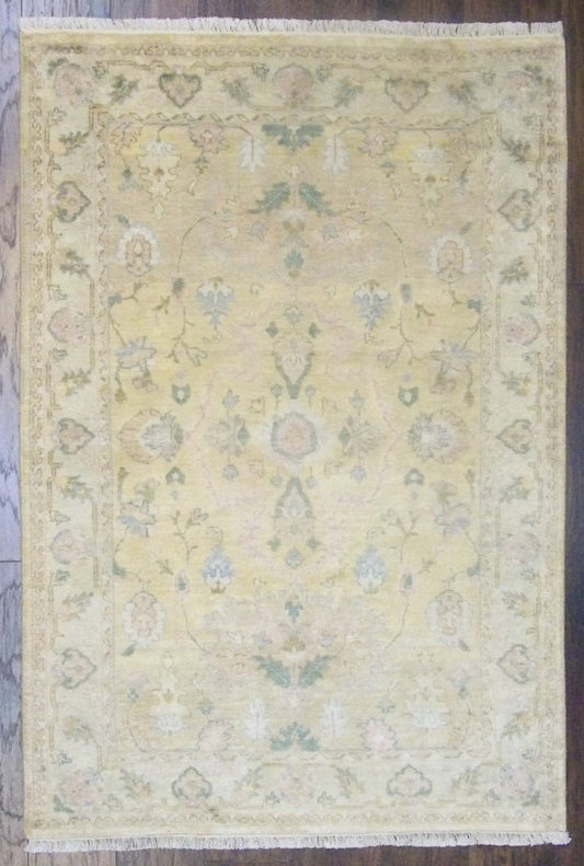 Fine Silk Kashan 4'0"x6'0" Hand-knotted Rug -w625