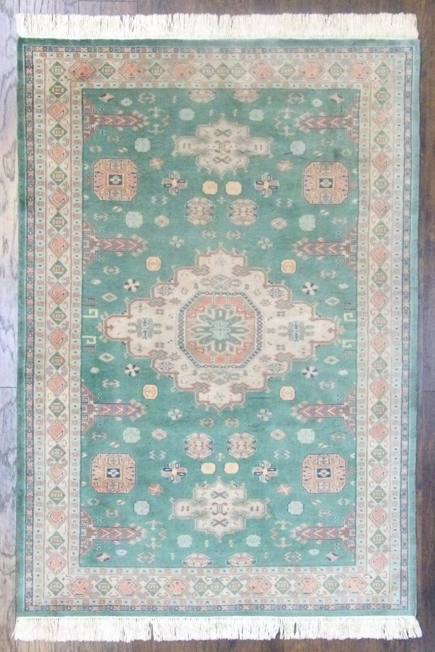 Silky Fine Tabriz 4'0"x6'0" Hand-knotted Rug -w629
