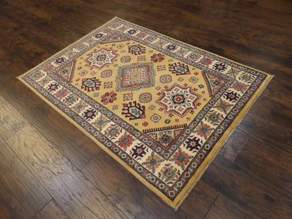 Tribal Kazak 4'0"x6'0" Hand-knotted Rug -w662