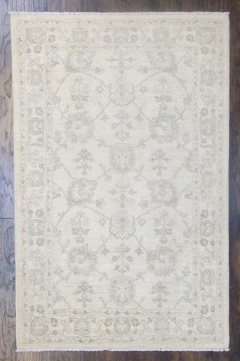 Oushak Chobie White Wash 4'0"x6'0" Hand-knotted Rug -w672