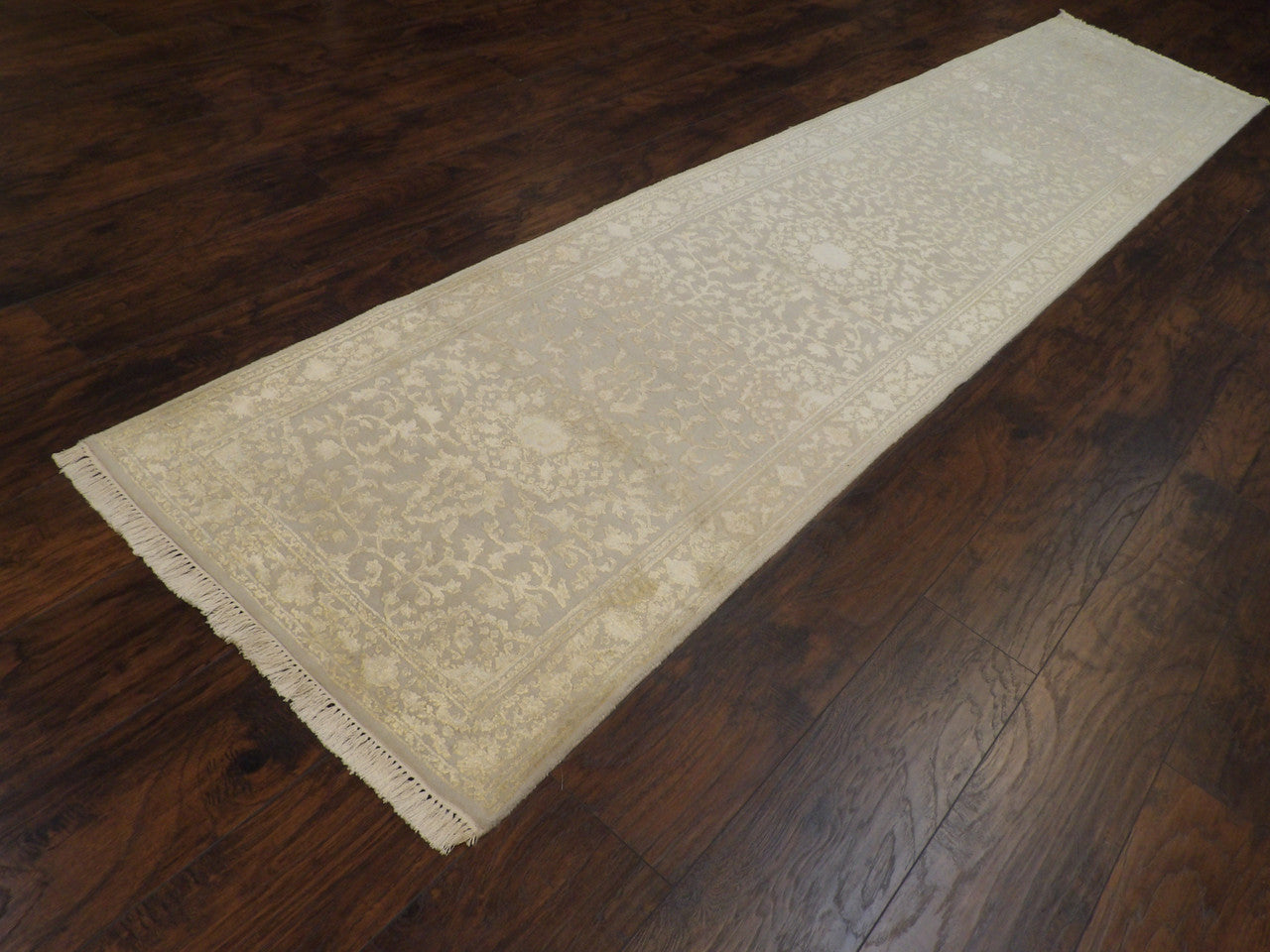 Gold 2'6" x 12'0" Persian Kashan Carved Hand knotted Wool/Silk Rug - Sku: w704