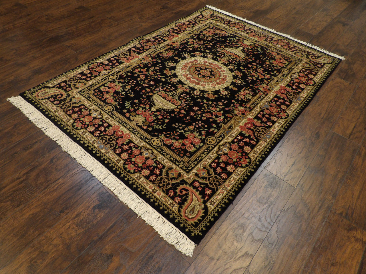 Black 5'0" x 8'0" Fine Persian Qum Hand knotted Wool Rug - Sku: W740
