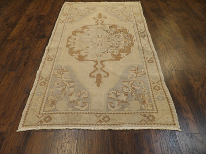 Anatolian Vintage Oushak 5'0"x8'0" Hand-knotted Rug -W798