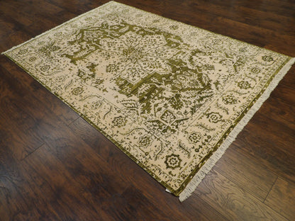 Transitional Silky Broken Heriz Design 5'0"x8'0" Hand-knotted Rug -W843