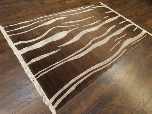 Tibetan Carved Wave Design 5'0"x8'0" Hand-knotted Rug -W852