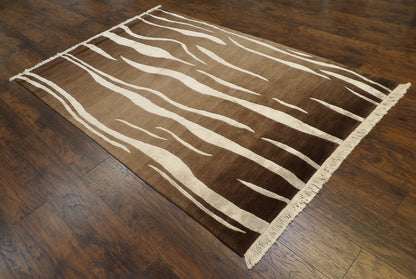 Tibetan Carved Wave Design 5'0"x8'0" Hand-knotted Rug -W852