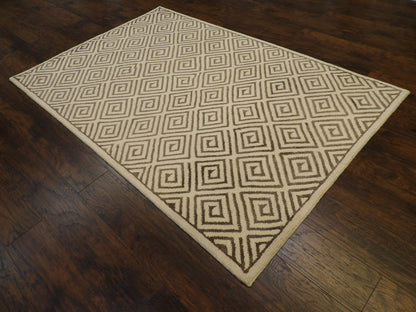 Transitional Moroccan Diamond Design 5'0"x8'0" Hand-knotted Rug -W855