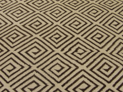 Transitional Moroccan Diamond Design 5'0"x8'0" Hand-knotted Rug -W855